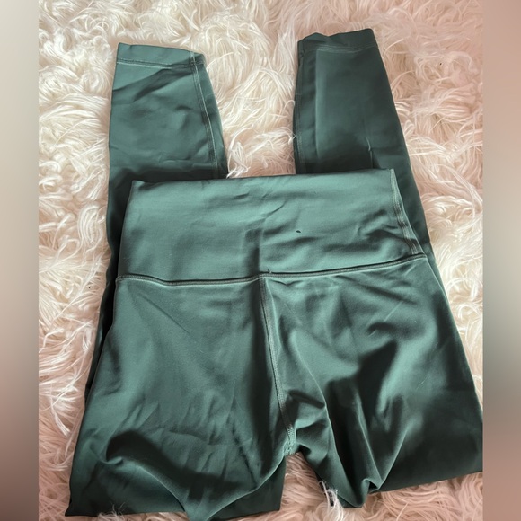 Lululemon Leggings Size 6 - Picture 4 of 8